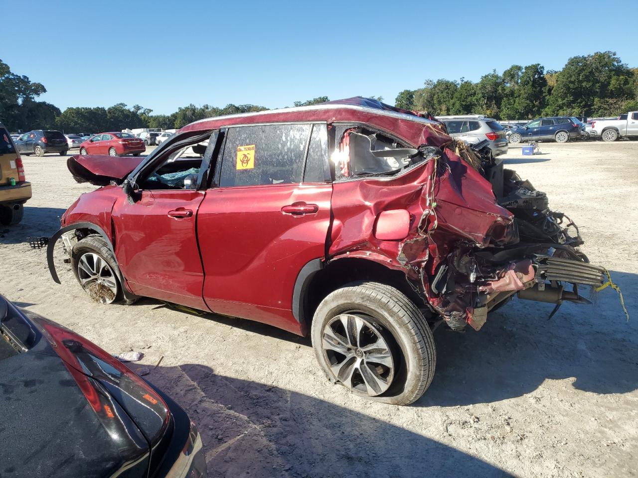 TOYOTA HIGHLANDER XLE