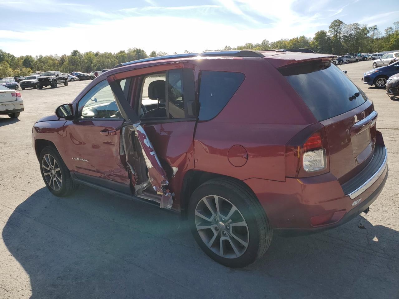 Lot #3310321004 2016 JEEP COMPASS LA