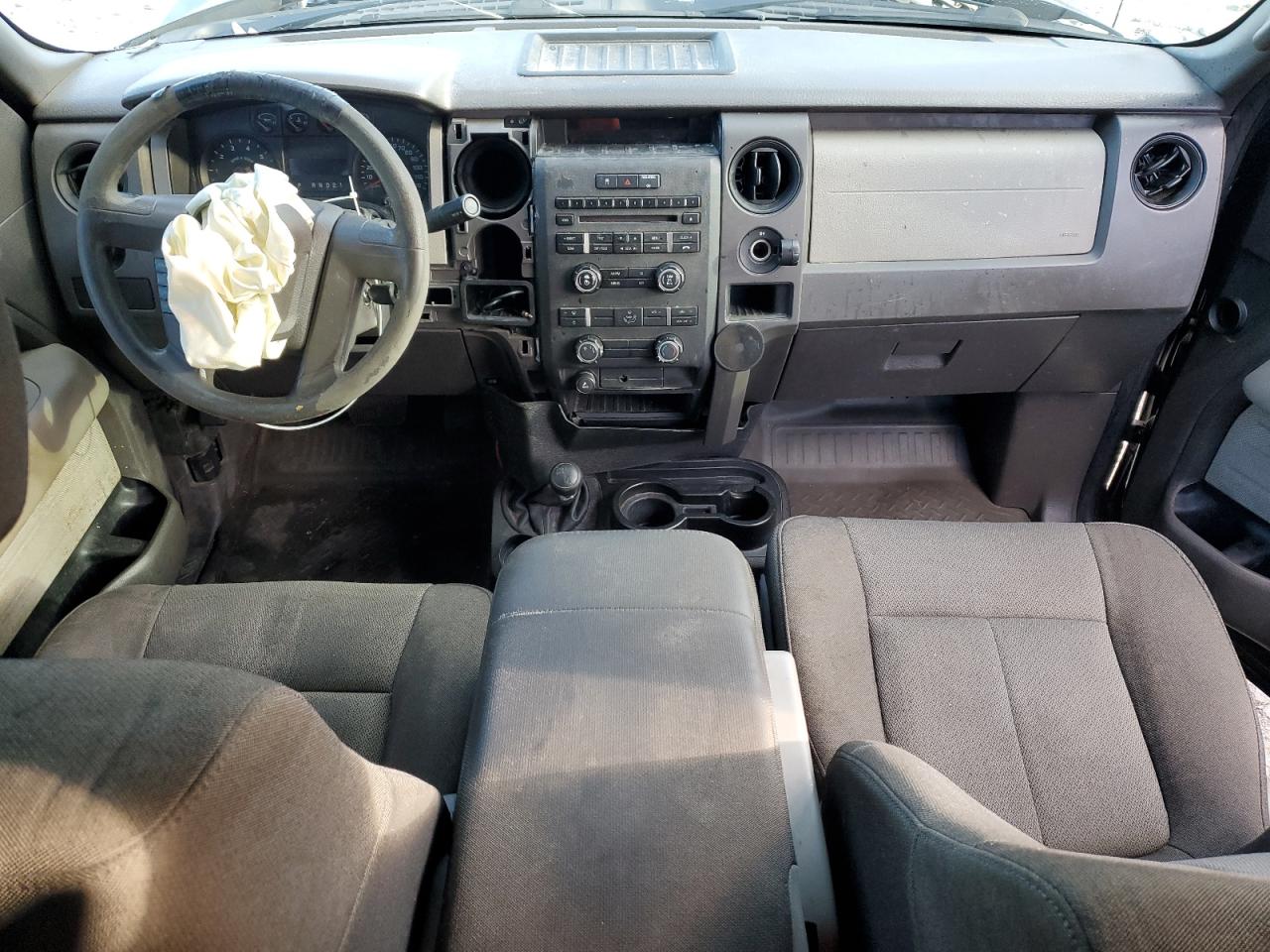 FORD F-150 SUPER CAB