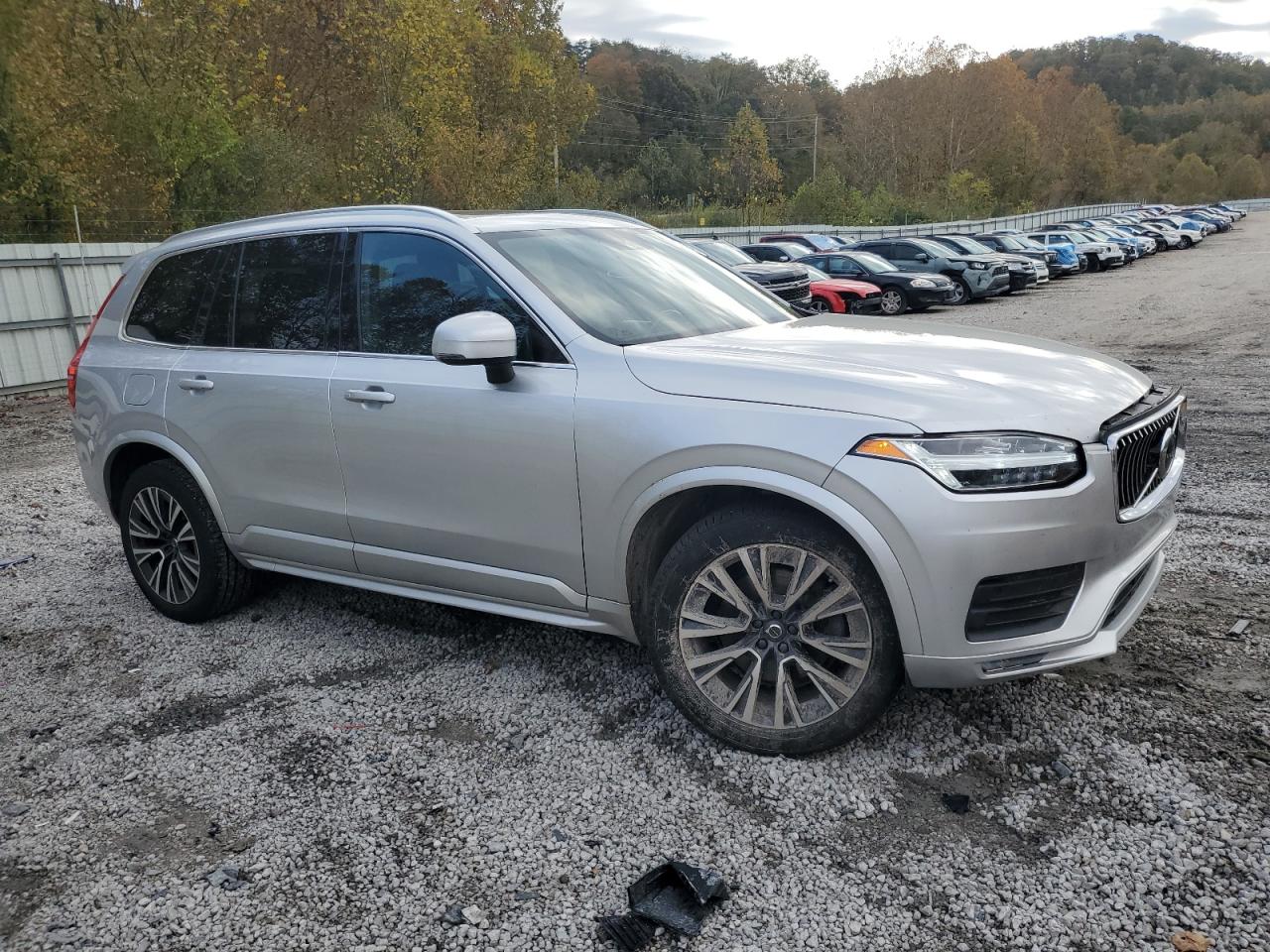 VOLVO XC90 T5 MOMENTUM