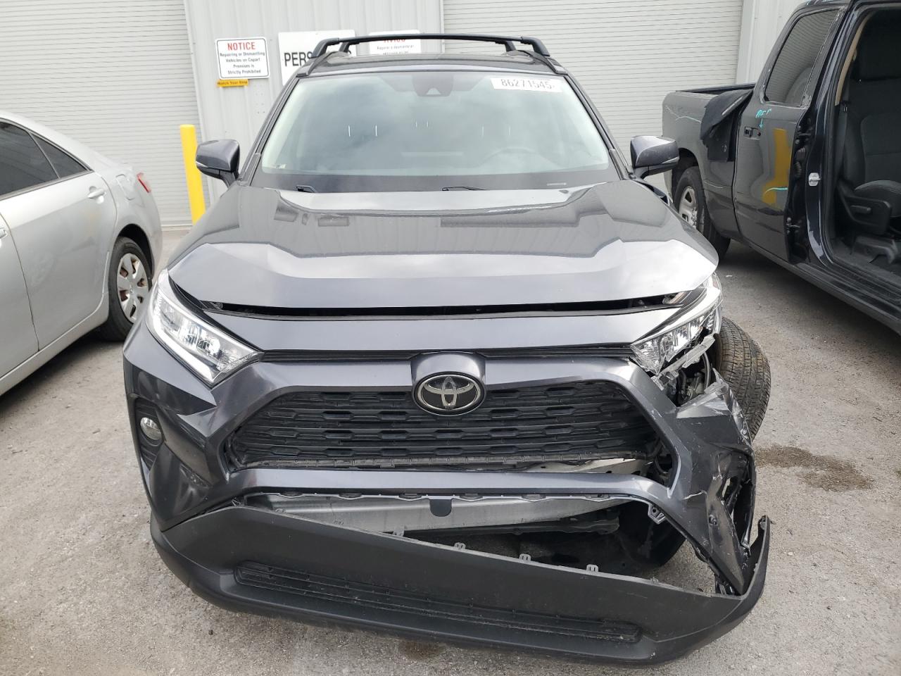 TOYOTA RAV4 XLE
