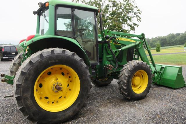 Global Auto Auctions: 2007 JOHN DEERE 7420