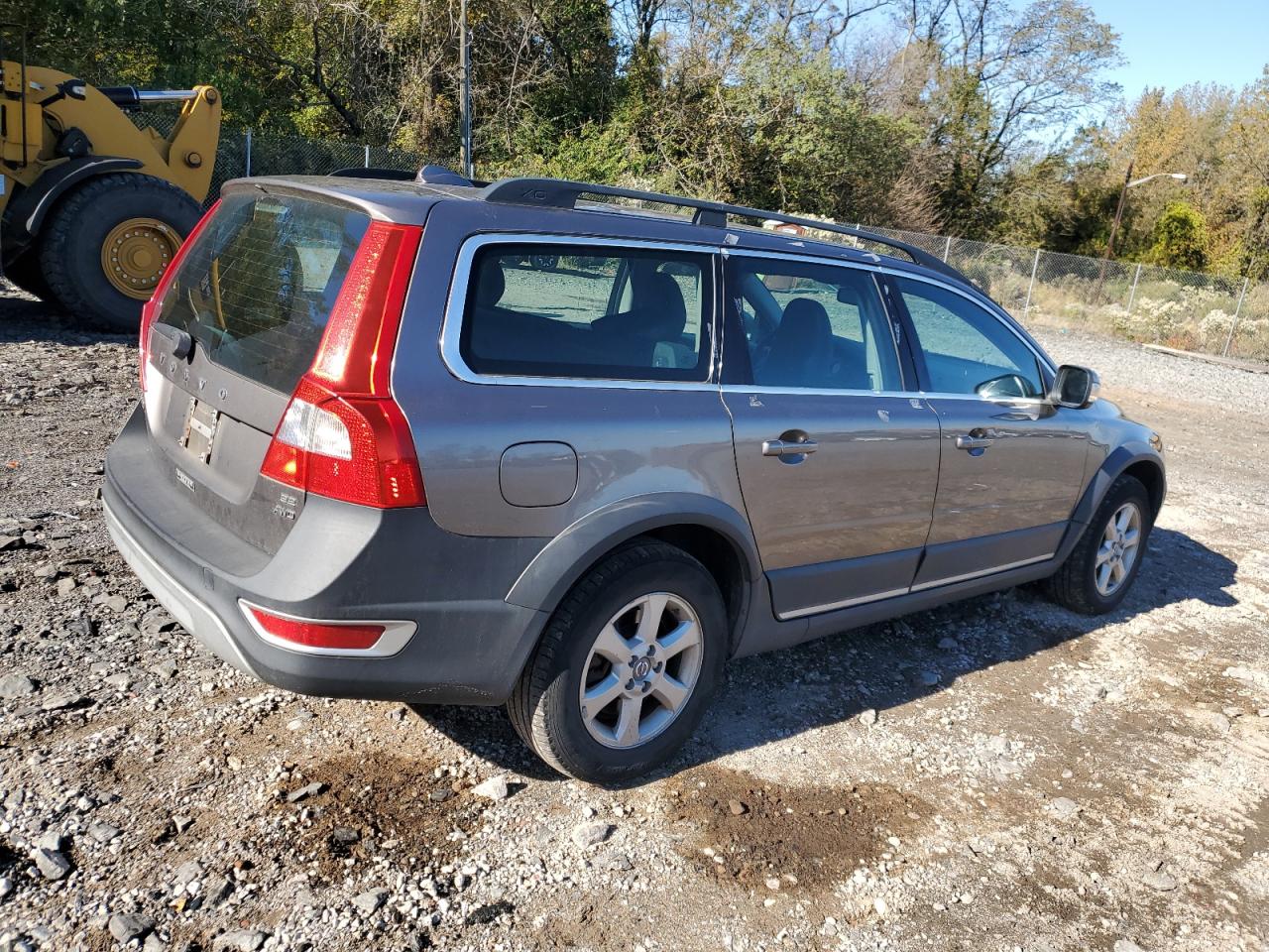 VOLVO XC70 3.2