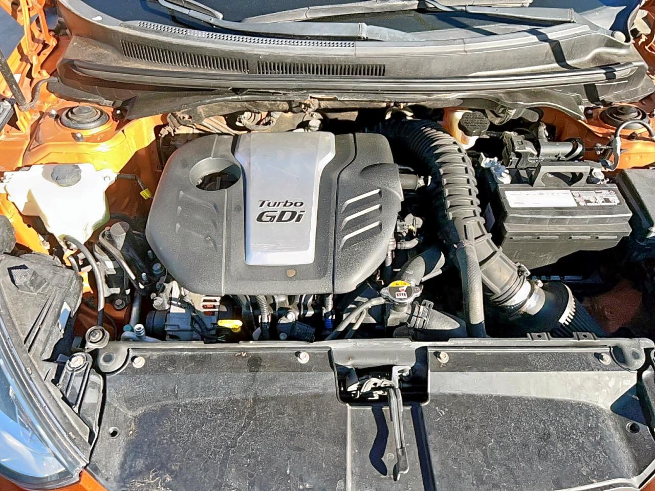 HYUNDAI VELOSTER TURBO