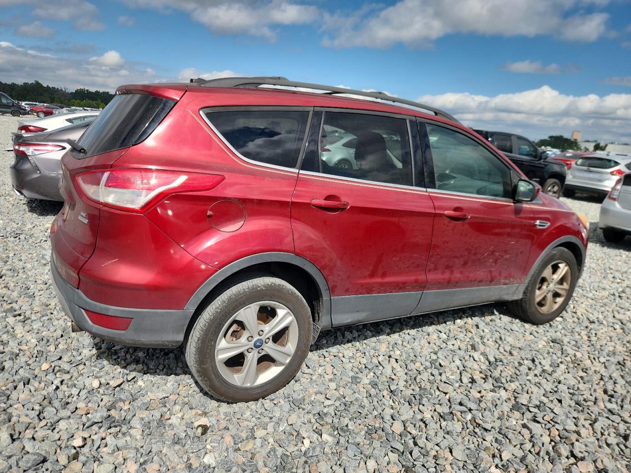 FORD ESCAPE SE