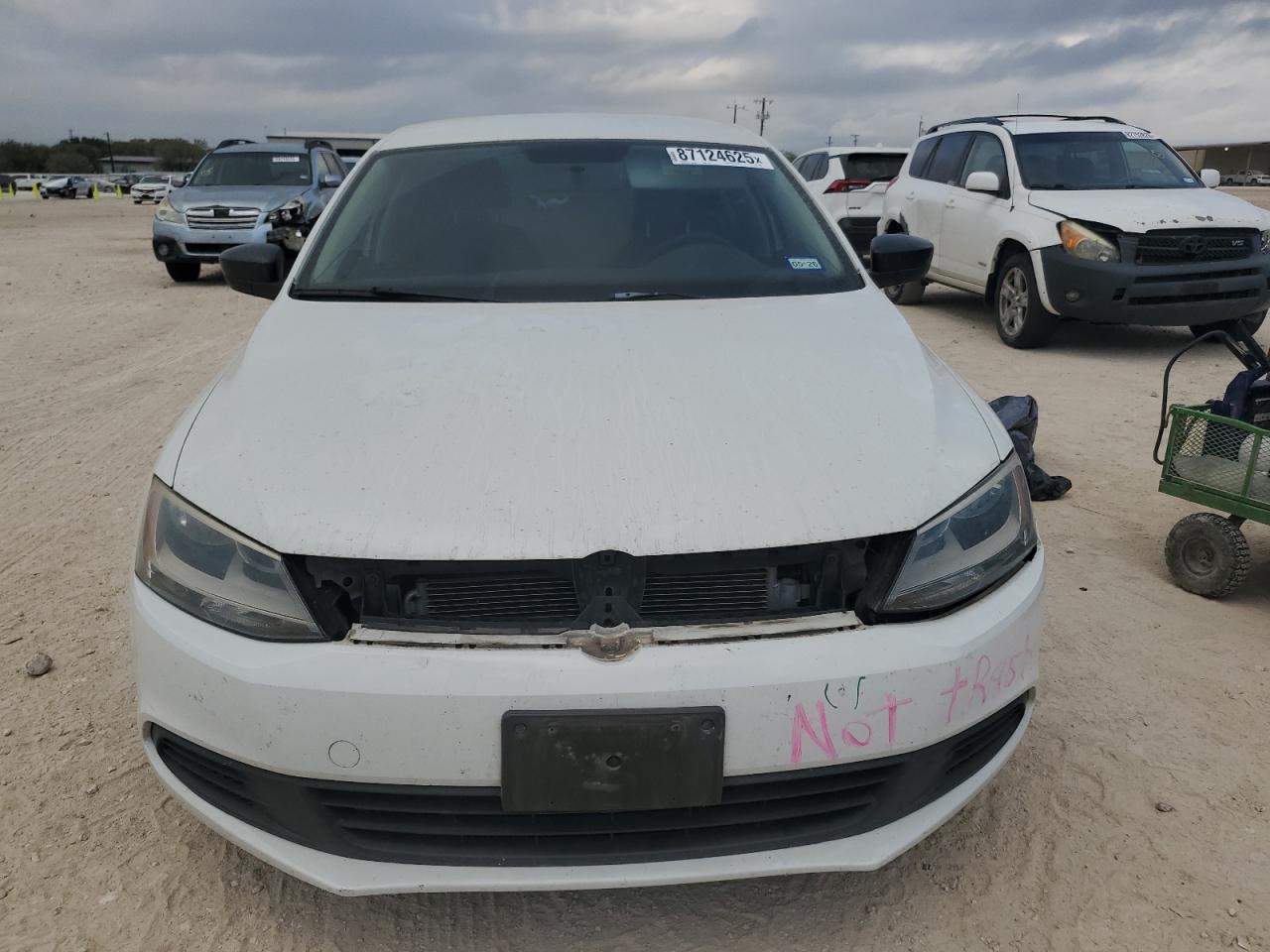 VOLKSWAGEN JETTA BASE