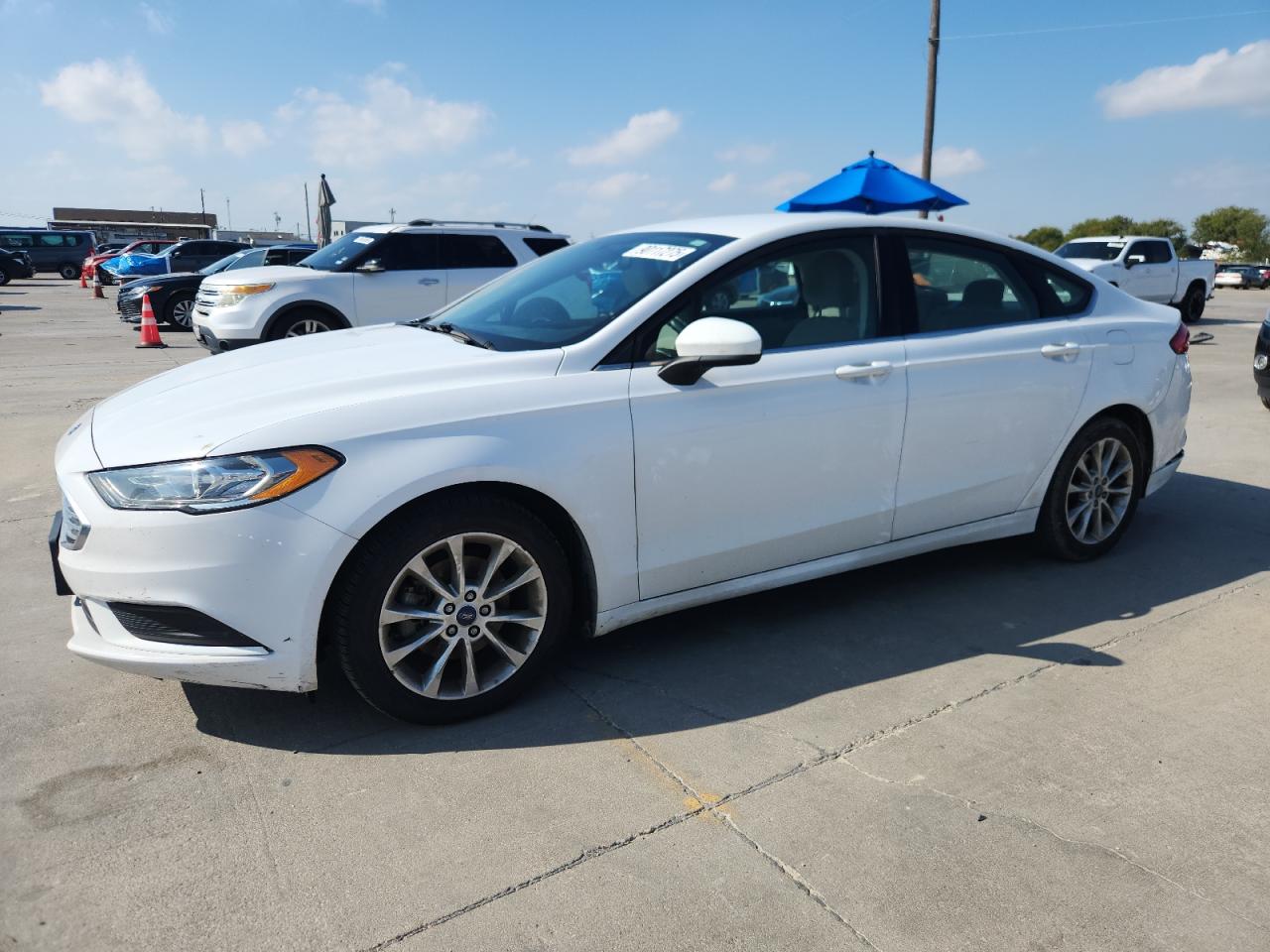 FORD FUSION SE
