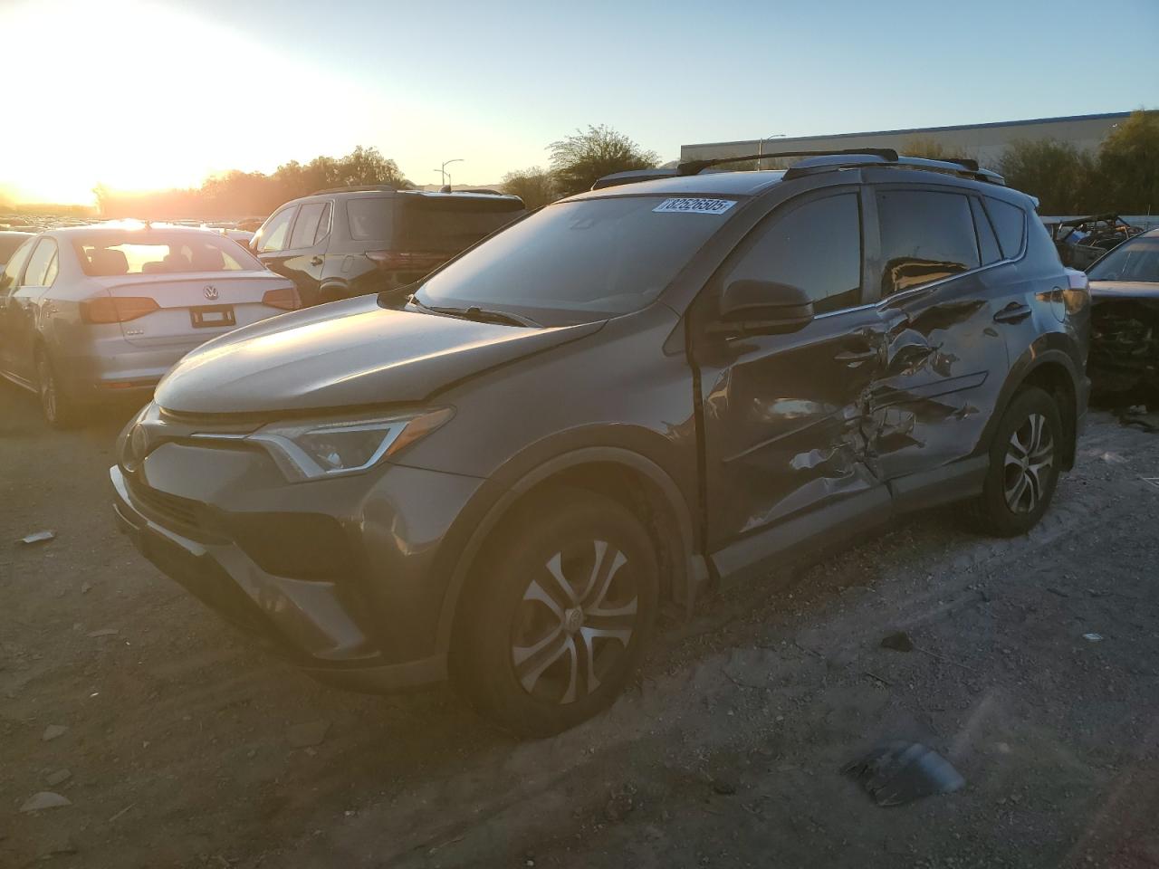 TOYOTA RAV4 LE