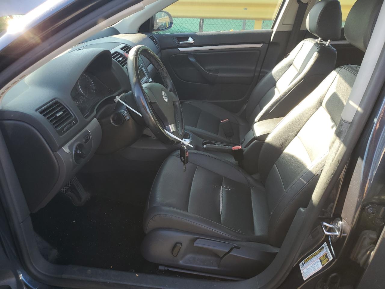 Lot #3302115176 2008 VOLKSWAGEN JETTA SE