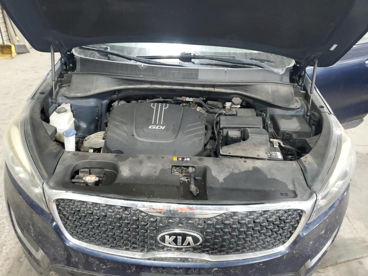 KIA SORENTO LX