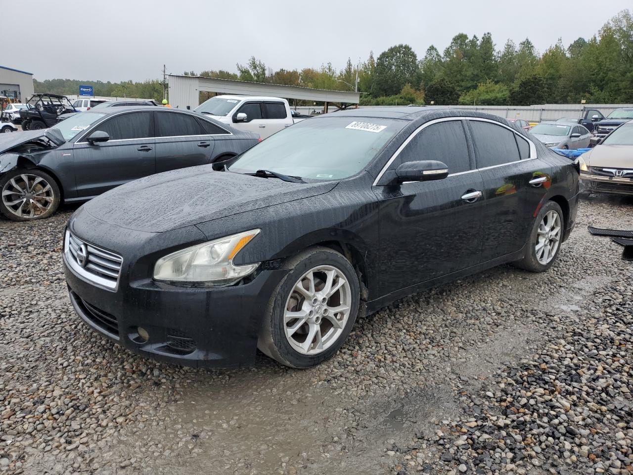 NISSAN MAXIMA S