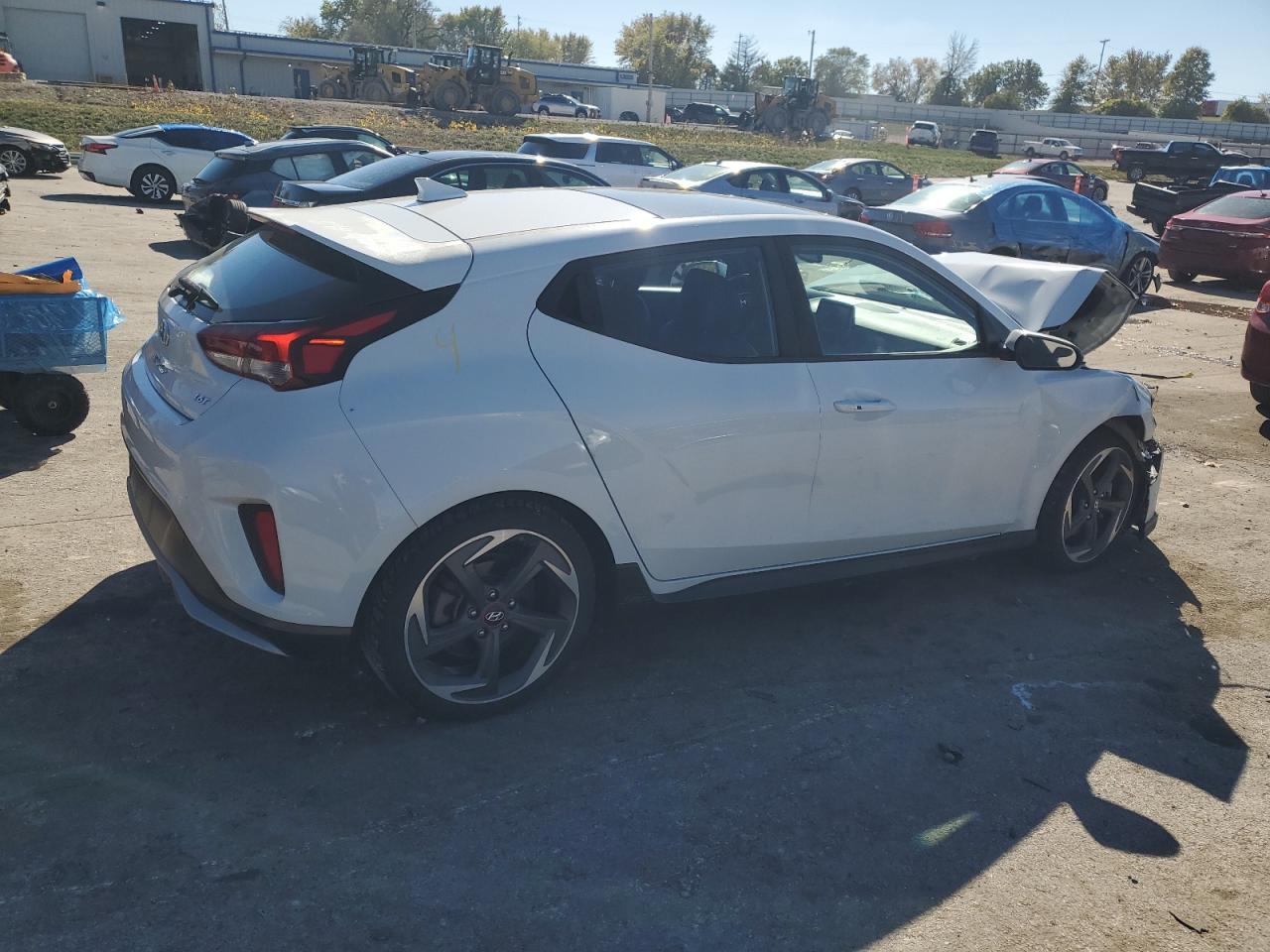 Lot #3316712398 2019 HYUNDAI VELOSTER T