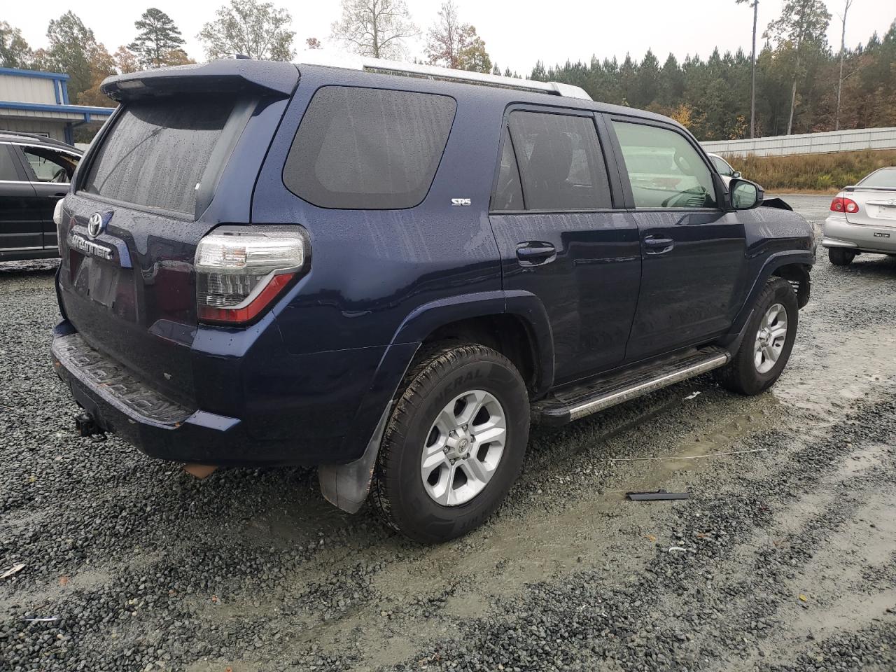 TOYOTA 4RUNNER SR5/SR5 PREMIUM