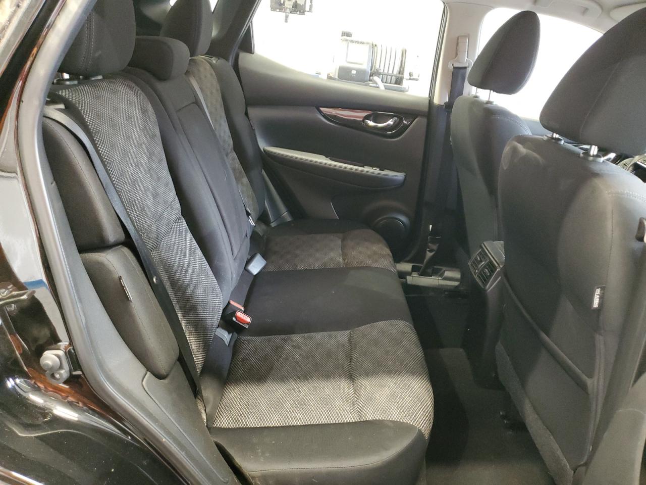 NISSAN ROGUE SPORT SV