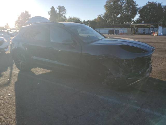 2024 PORSCHE MACAN BASE #3297223379