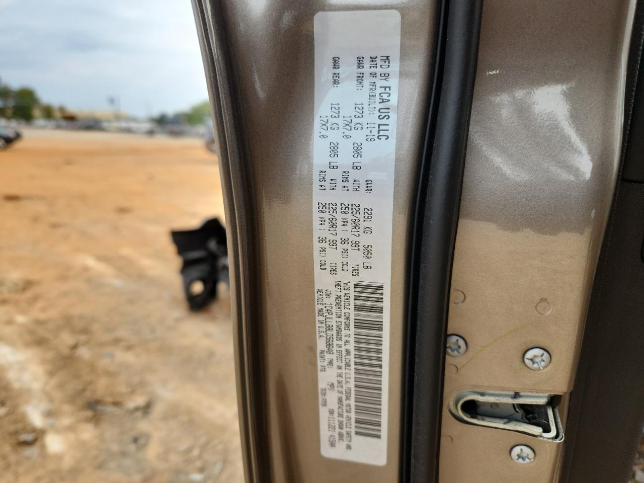 JEEP GRAND CHEROKEE LATITUDE PLUS