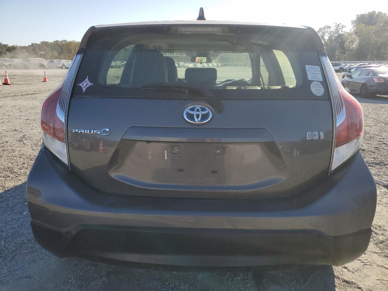 TOYOTA PRIUS C