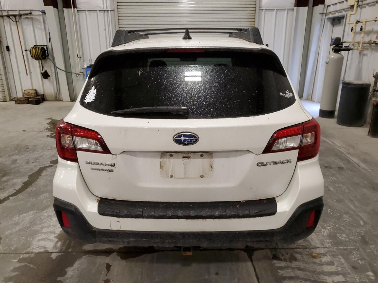 SUBARU OUTBACK 2.5I PREMIUM