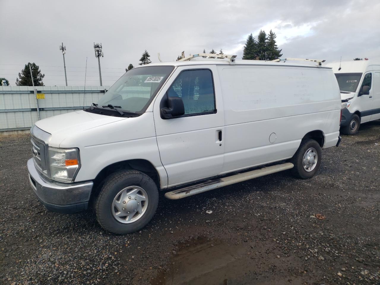 FORD ECONOLINE E250 VAN