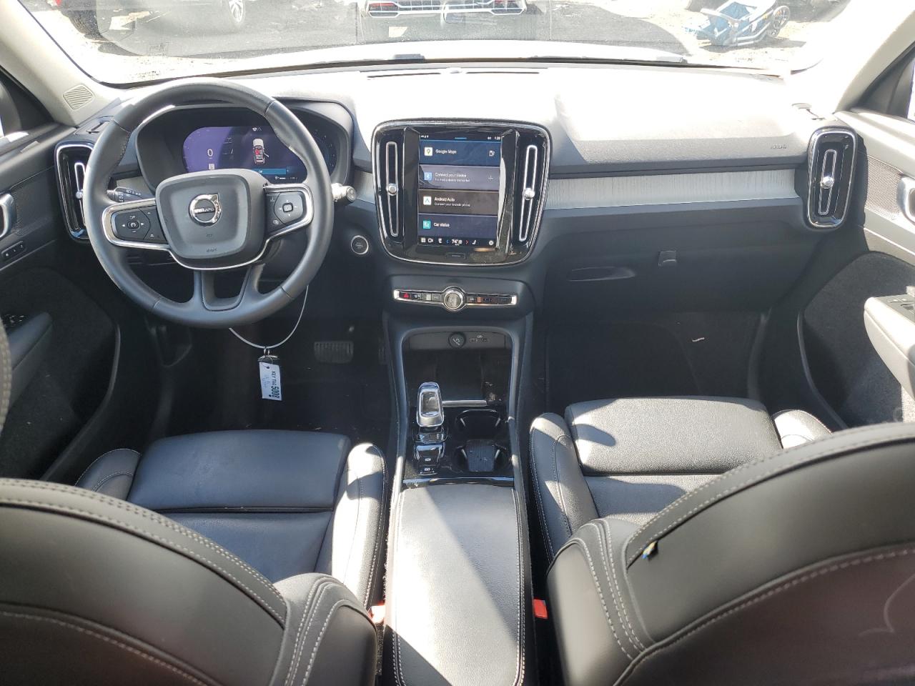 Lot #3308214165 2024 VOLVO XC40 PLUS