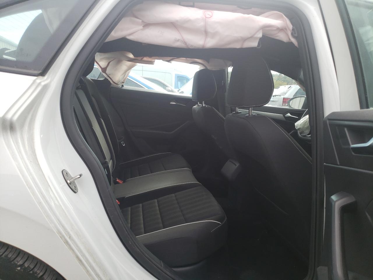 VOLKSWAGEN JETTA SPORT