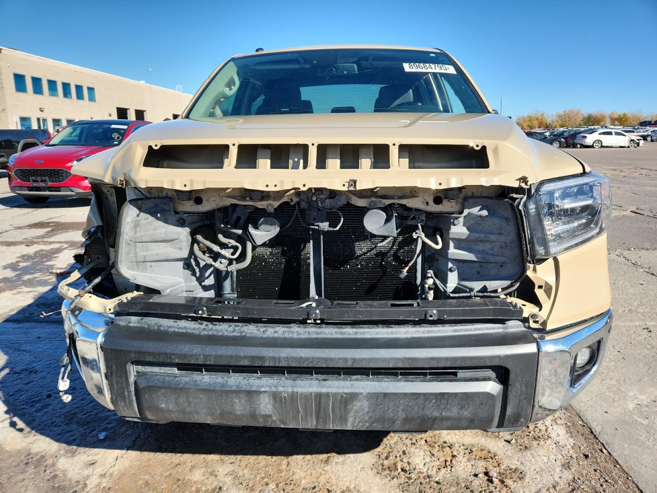 TOYOTA TUNDRA CREWMAX SR5