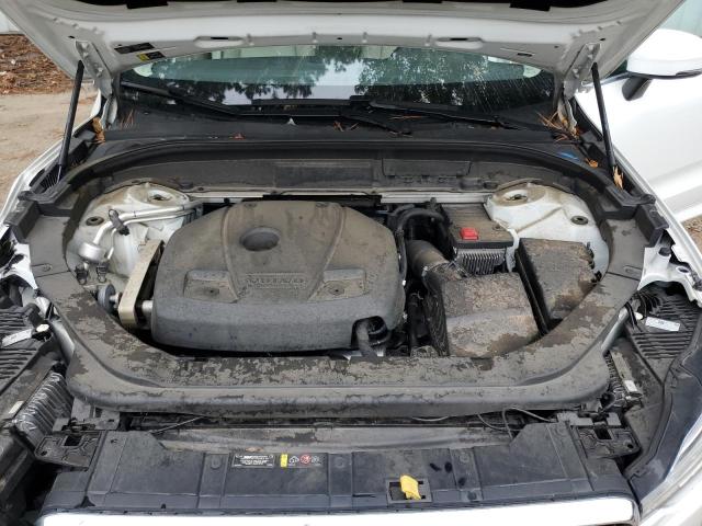 2020 VOLVO XC60 T5 MO YV4102DK7L1536029