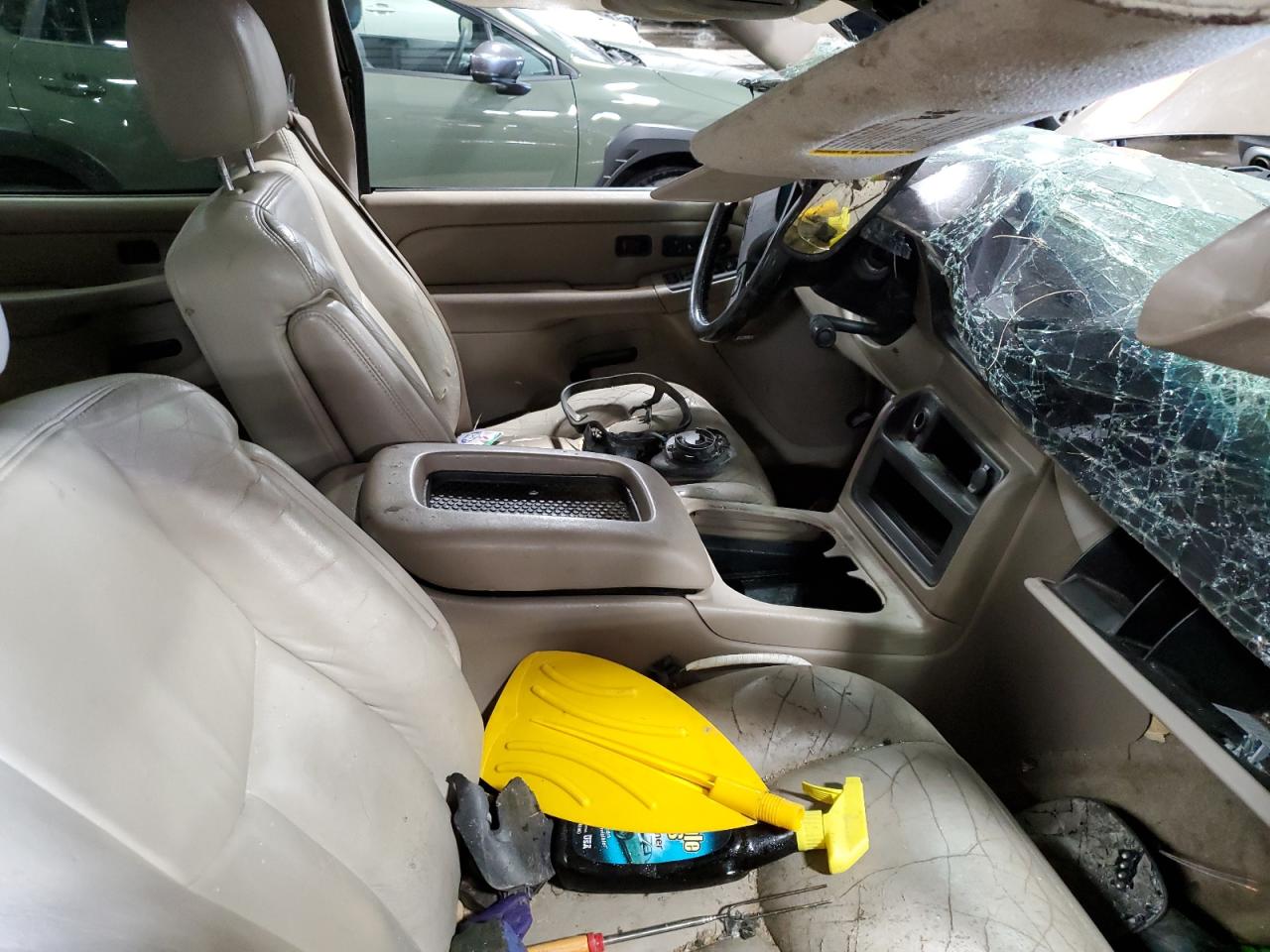 Lot #3286703283 2004 GMC YUKON