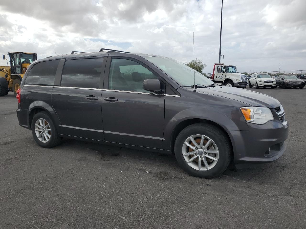 DODGE GRAND CARAVAN SXT