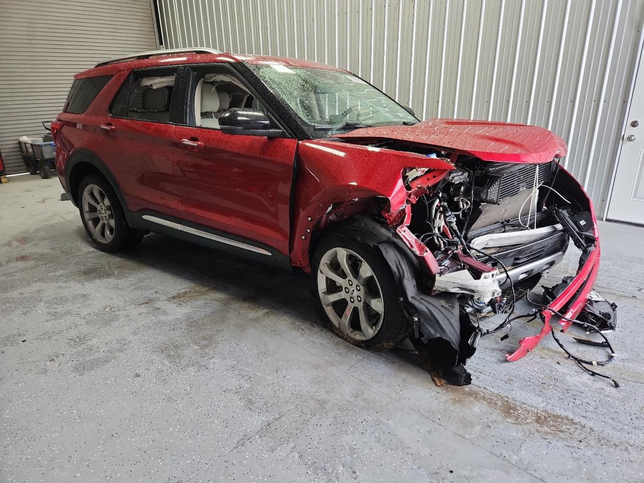 FORD EXPLORER PLATINUM