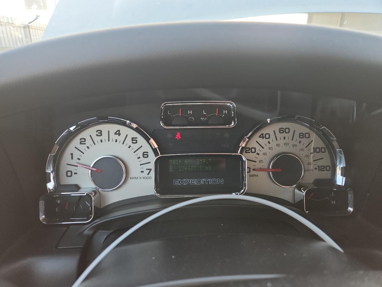 FORD EXPEDITION LIMITED