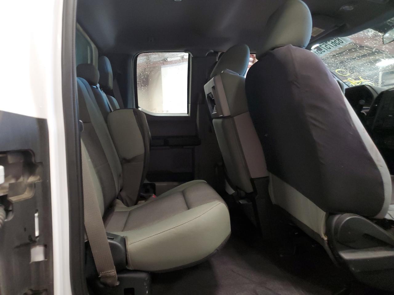 FORD F-150 SUPER CAB