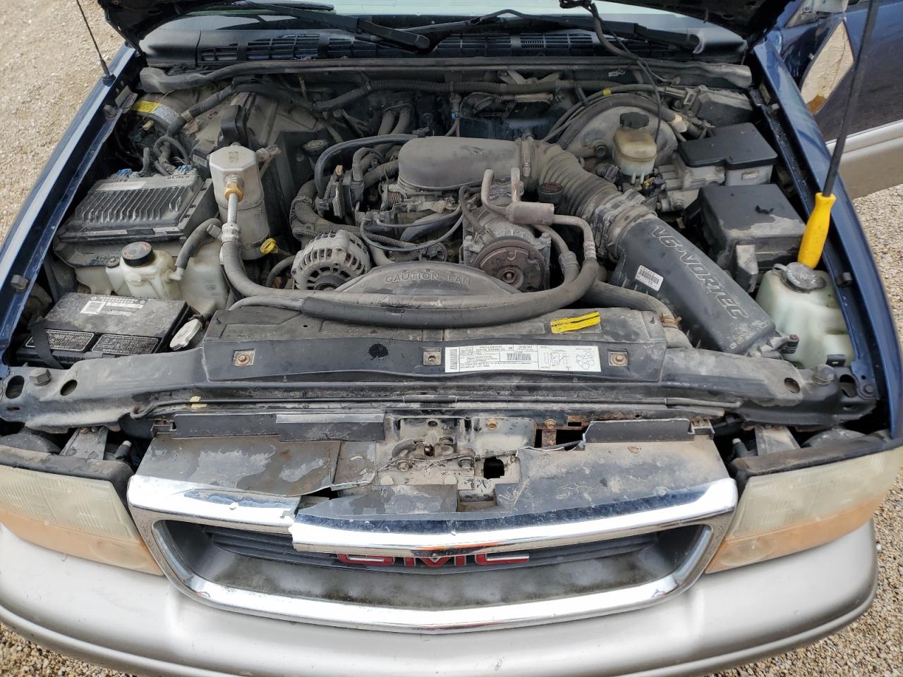 Lot #3273859170 2000 GMC JIMMY / EN