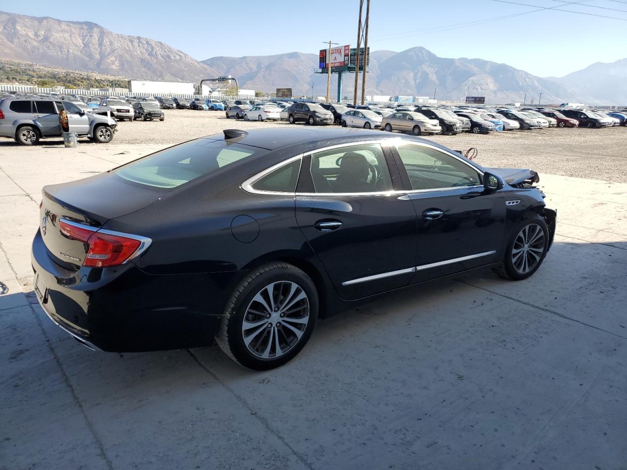 BUICK LACROSSE ESSENCE