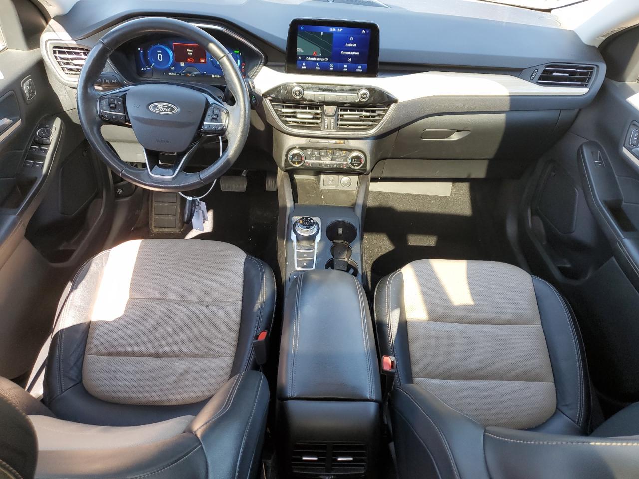 FORD ESCAPE TITANIUM