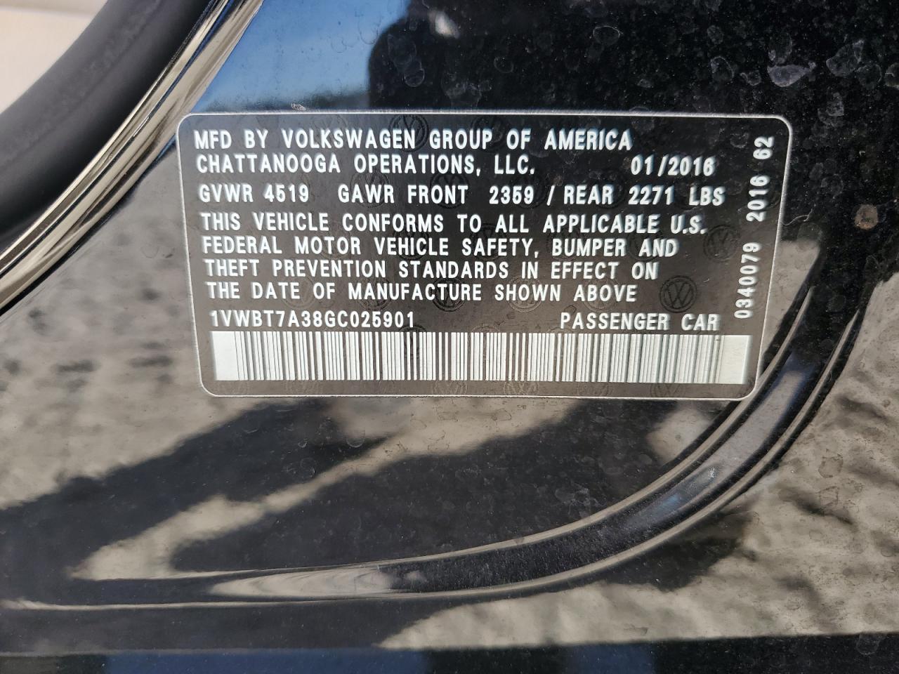 VOLKSWAGEN PASSAT SE