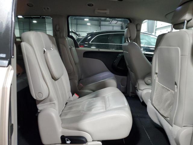 2012 CHRYSLER TOWN & COU - 2C4RC1CG3CR415918