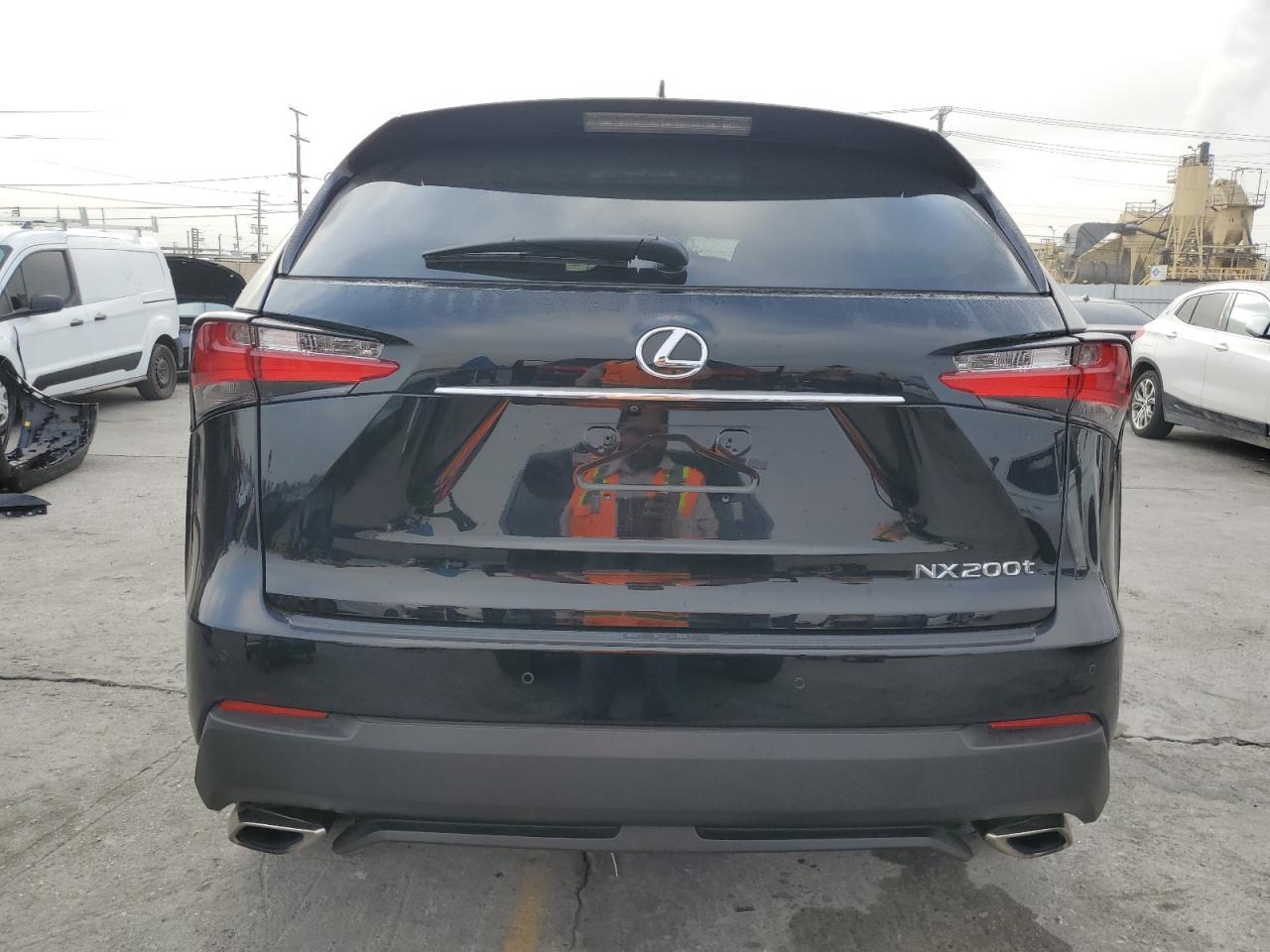 LEXUS NX 200T BASE