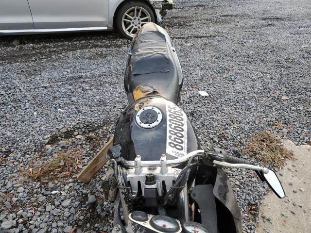 2002 KAWASAKI ZR750 G #3284643338