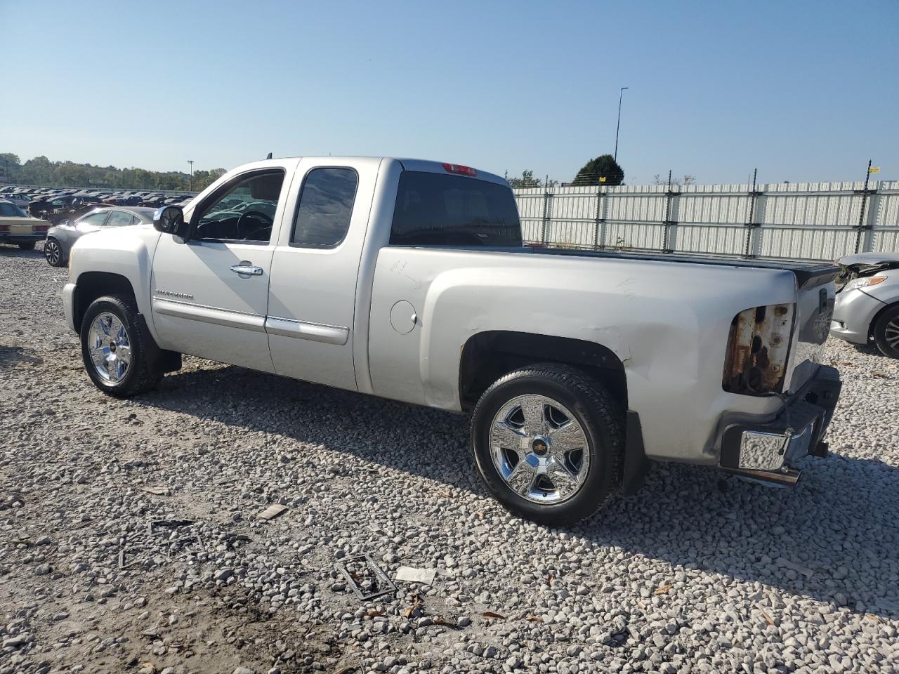 CHEVROLET SILVERADO C1500 LT