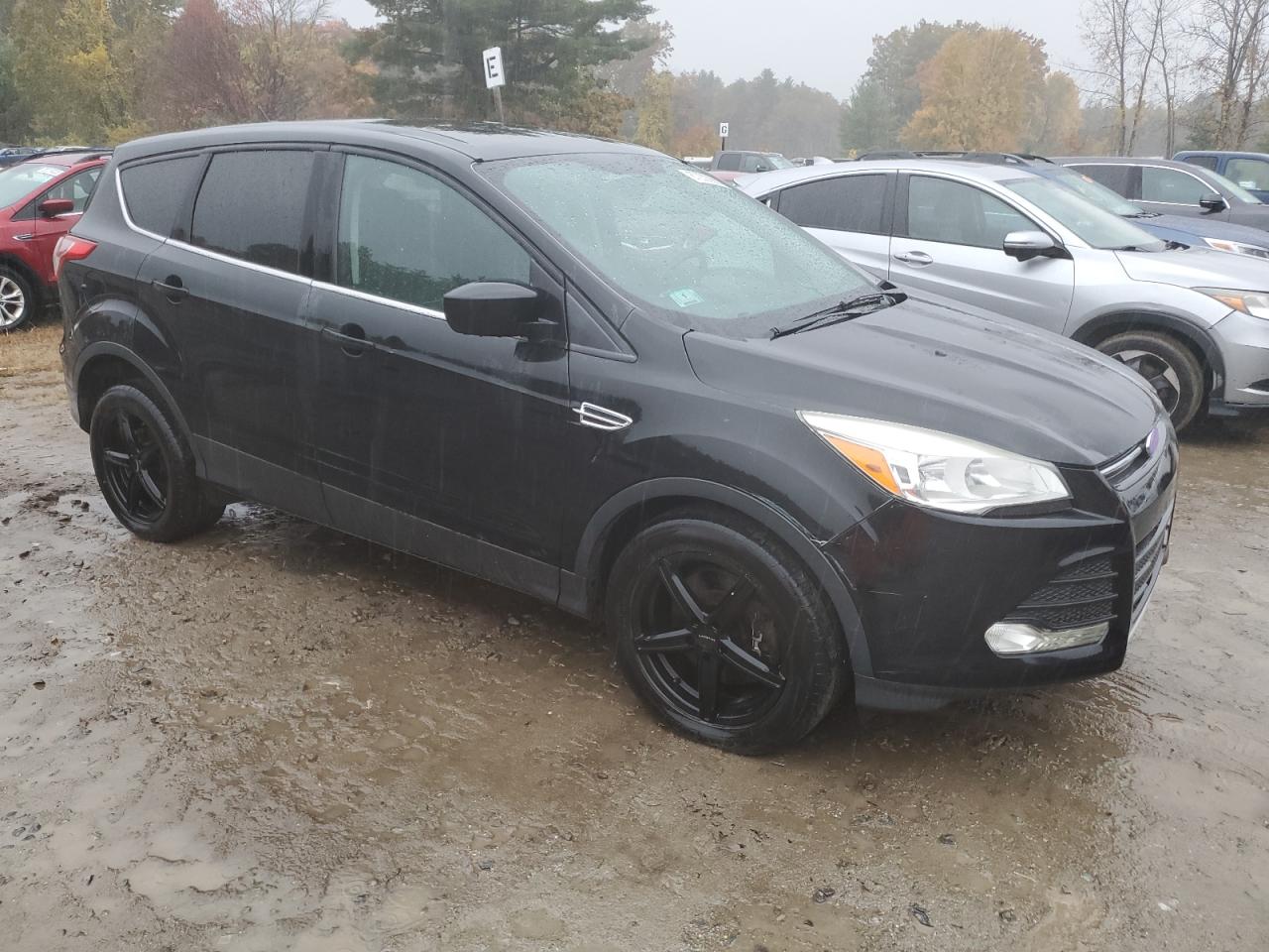FORD ESCAPE SE