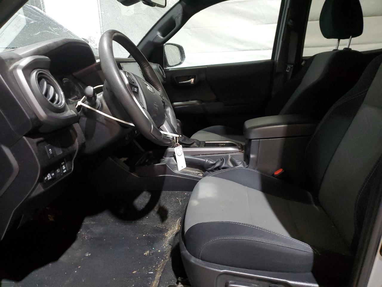 TOYOTA TACOMA DOUBLE CAB