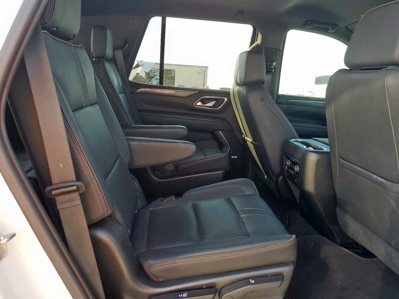 CHEVROLET TAHOE C1500 RST