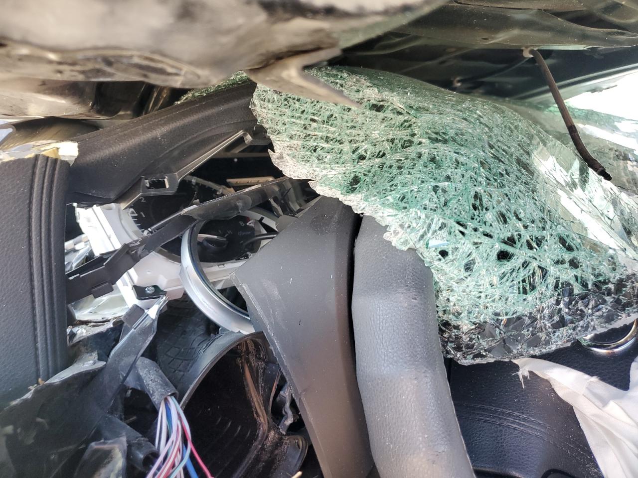 TOYOTA HIGHLANDER SE