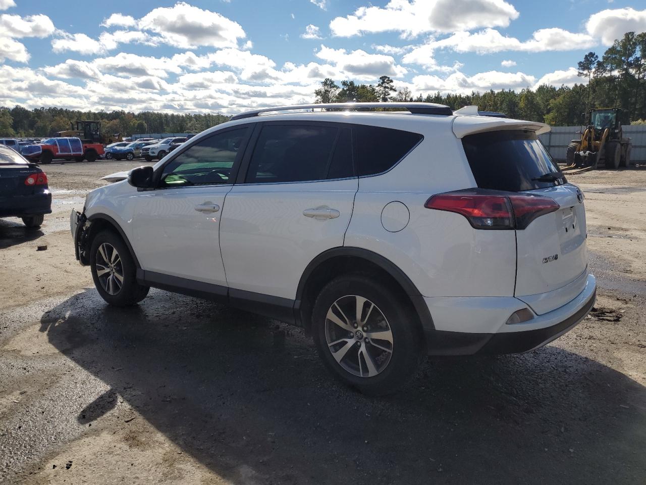 TOYOTA RAV4 XLE