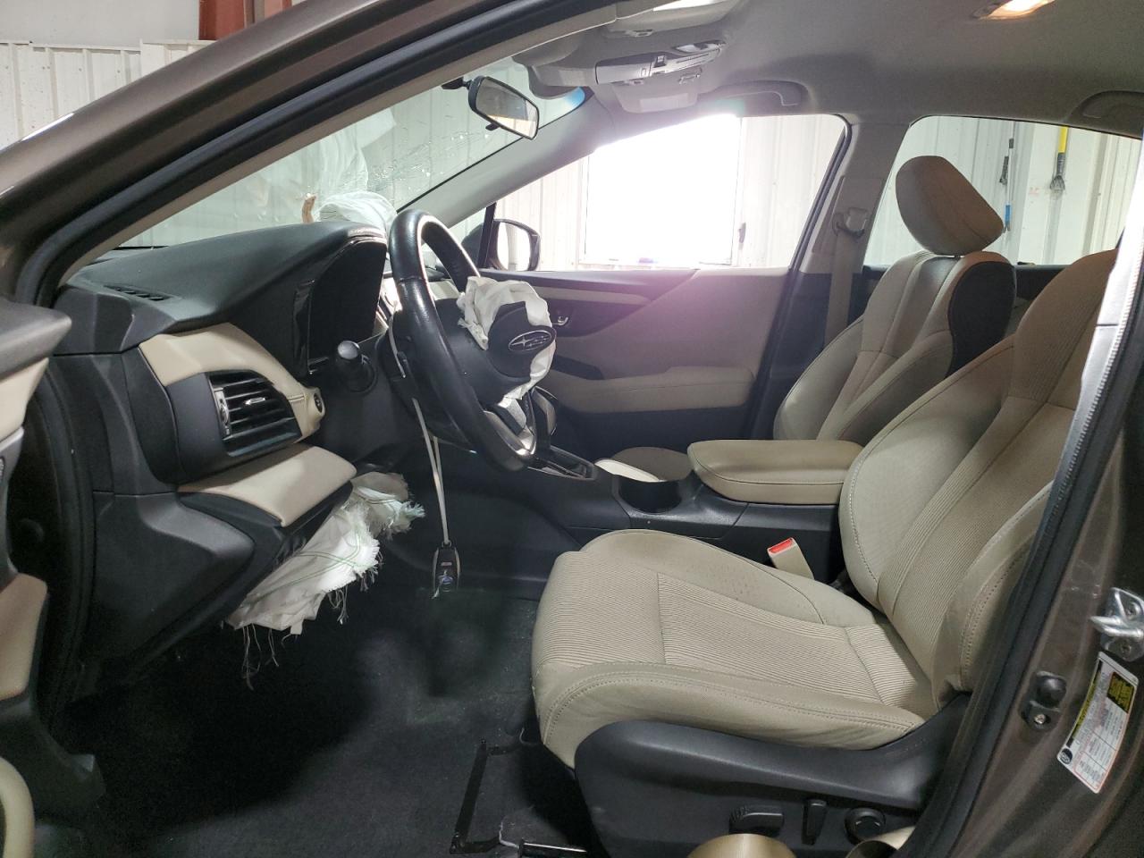 SUBARU LEGACY PREMIUM