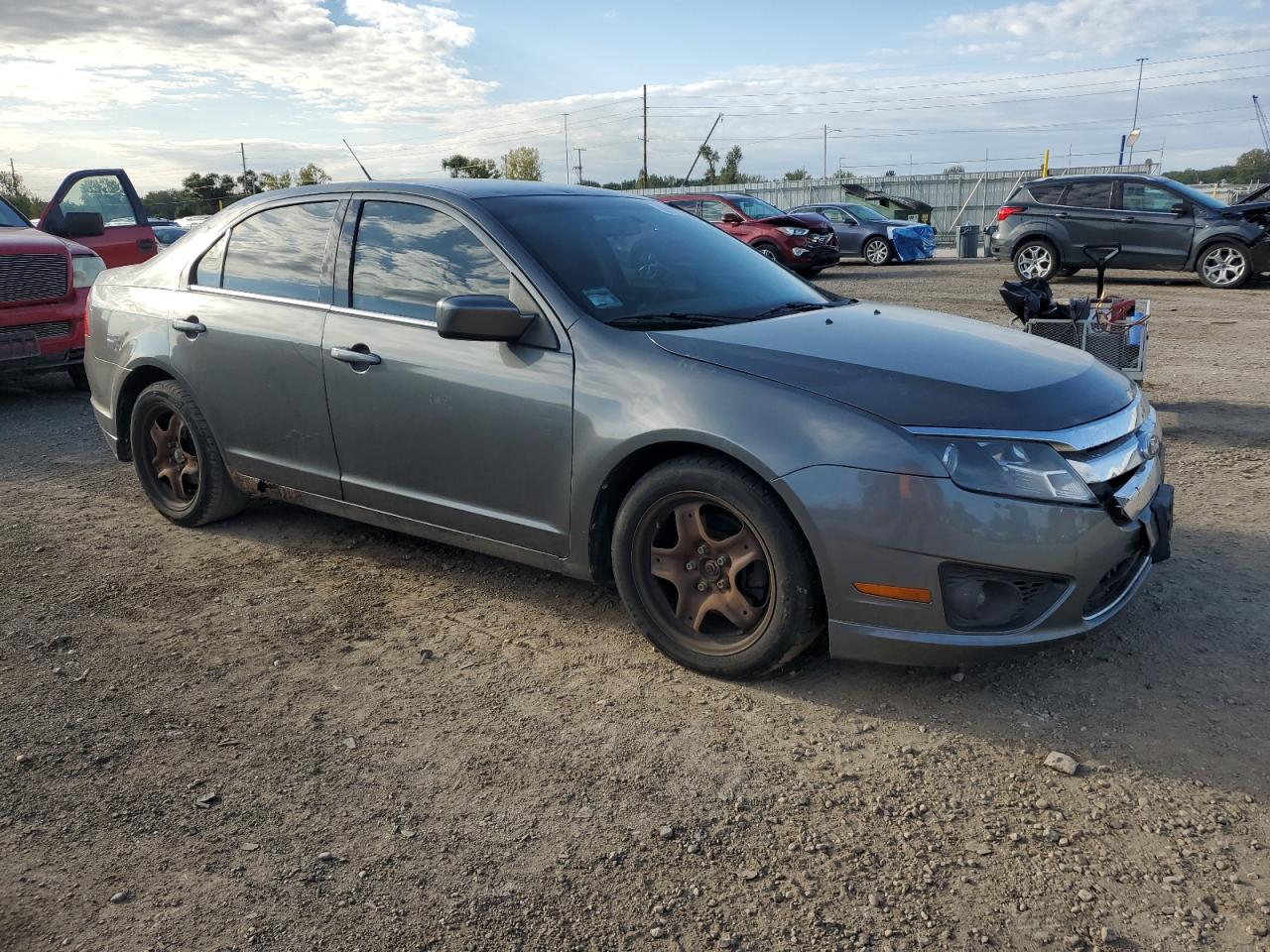 FORD FUSION SE