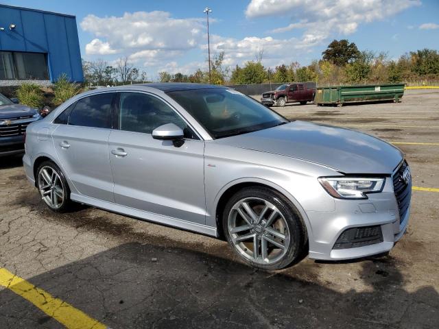 2018 AUDI A3 PREMIUM WAUJ8HFF5J1063952