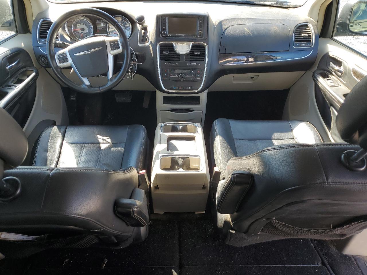 CHRYSLER TOWN & COUNTRY TOURING