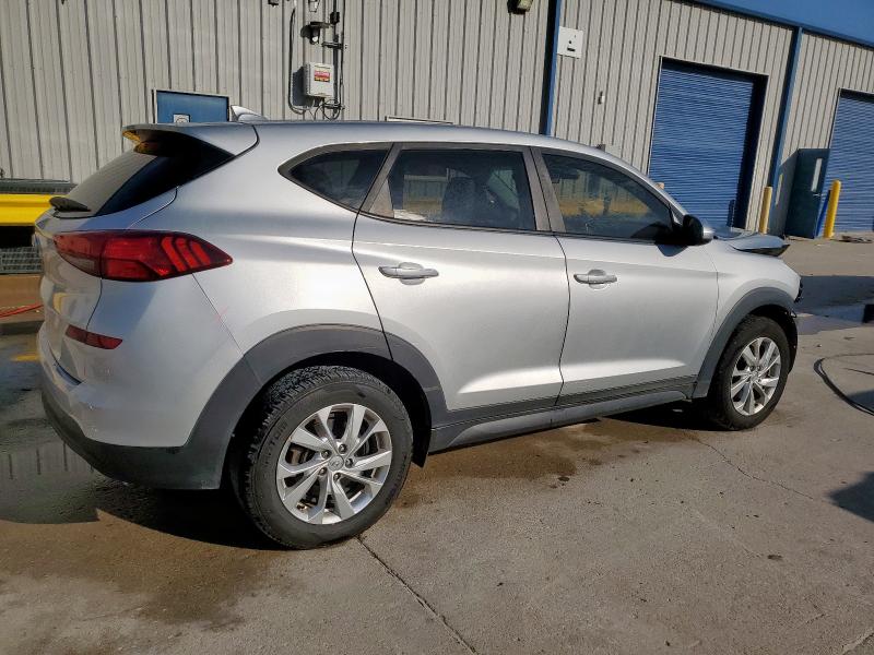 2019 HYUNDAI TUCSON SE KM8J23A42KU926957